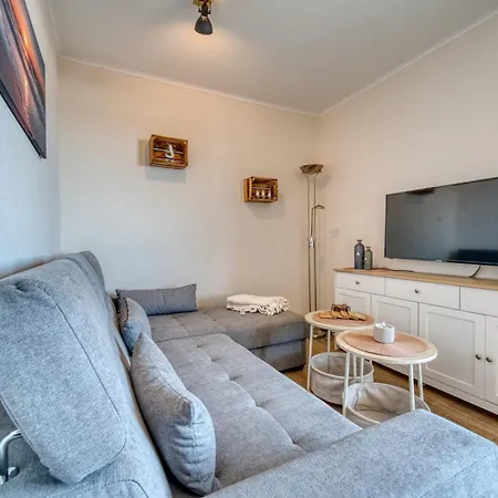 - Haus A, App 0a0307 Appartement